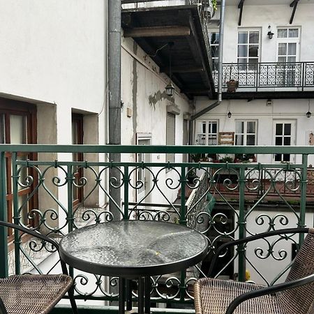 Florianska Gate Luxury Apartments Cracóvia Exterior foto