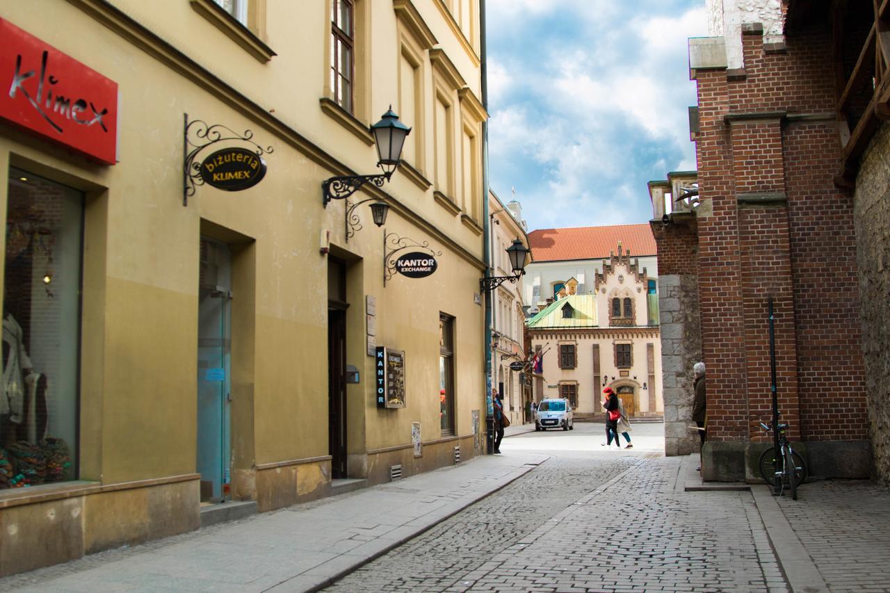 Florianska Gate Luxury Apartments Cracóvia Exterior foto